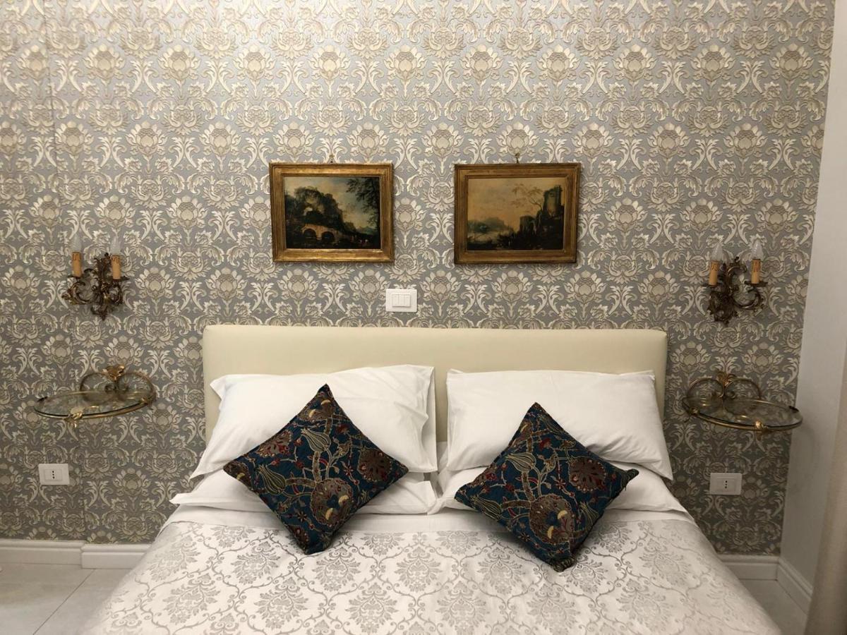 Centro Storico Maschio Angioino House Apartment Napoli Bagian luar foto