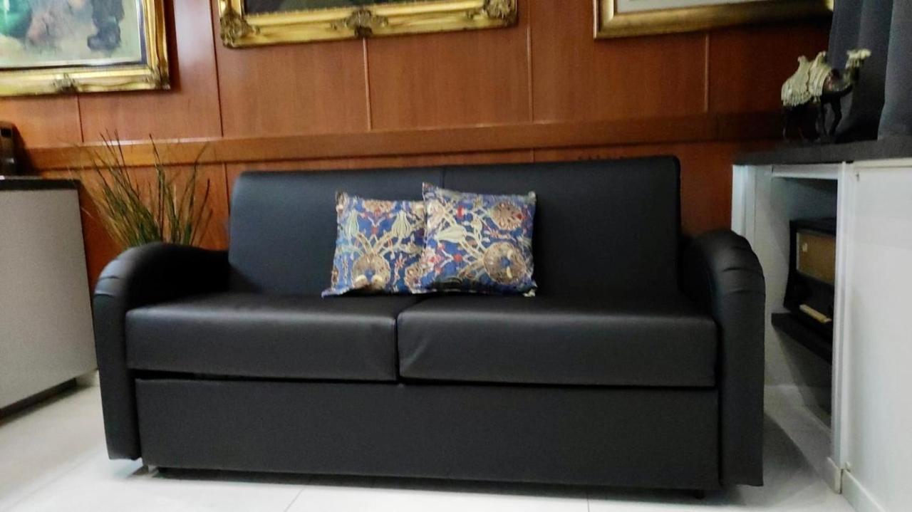 Centro Storico Maschio Angioino House Apartment Napoli Bagian luar foto