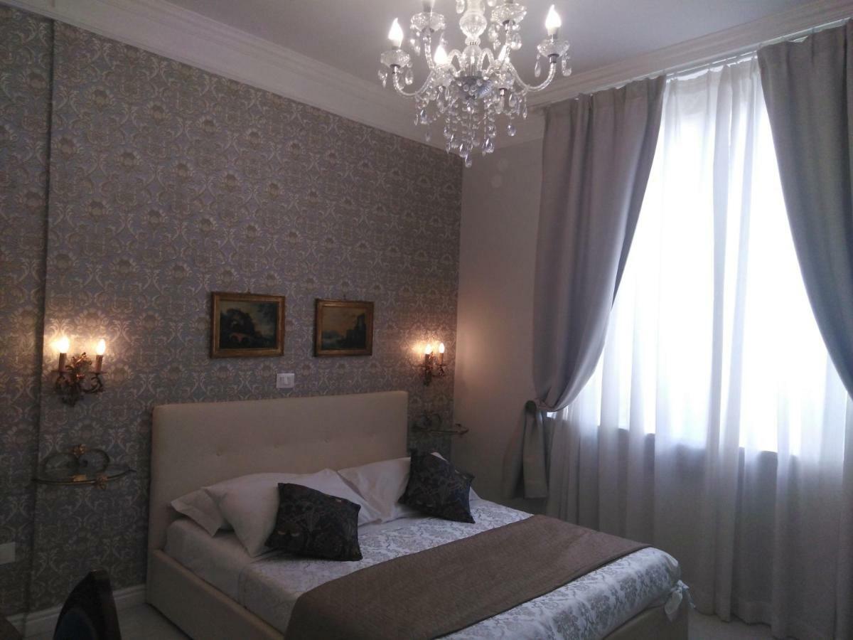 Centro Storico Maschio Angioino House Apartment Napoli Bagian luar foto